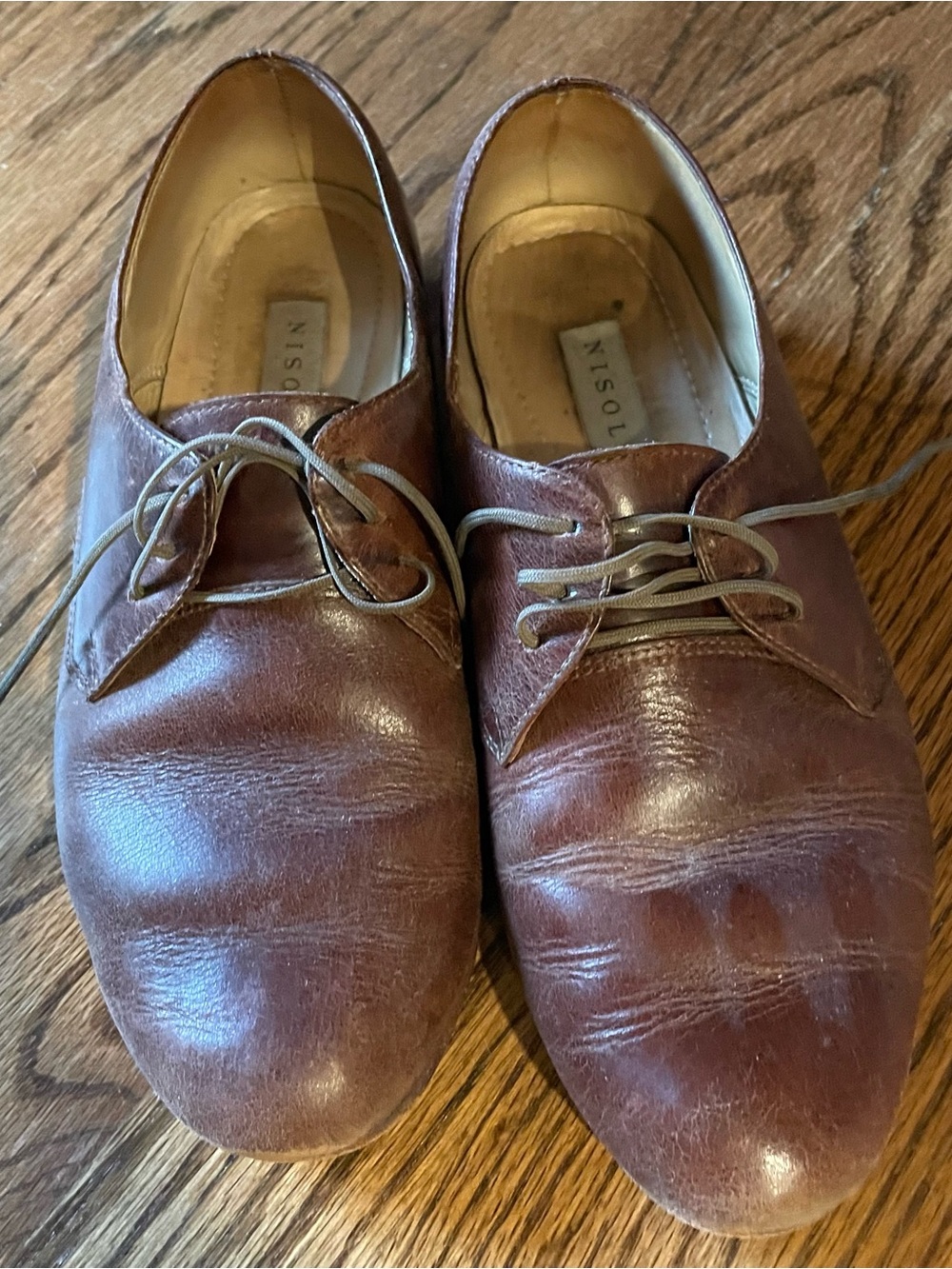 Nisolo Brown oxfords sz 7.5 fits like 7